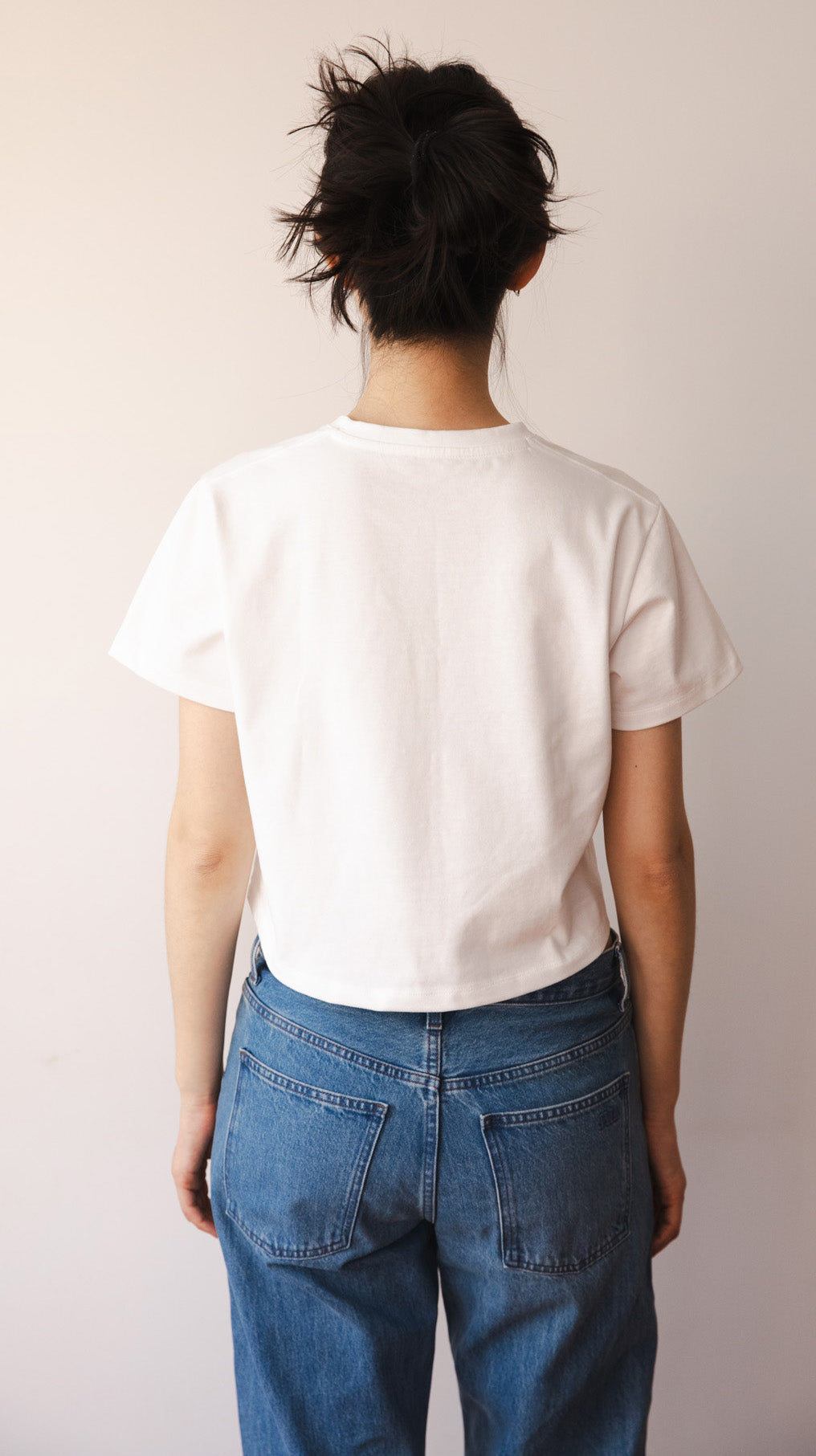 白のTシャツ